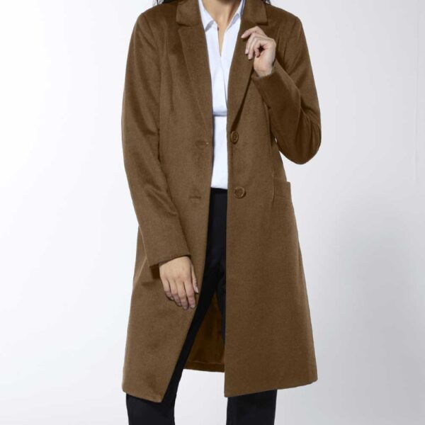 Création L coat, cognac